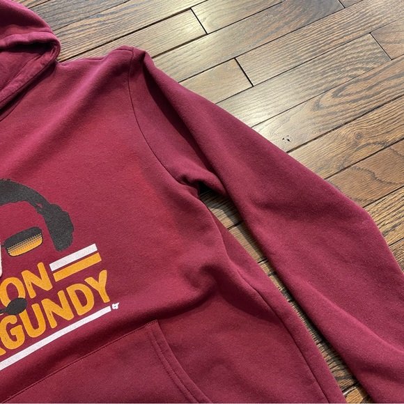 Washington Commanders | BreakingT | RON BURGUNDY T-Shirt | Size: L (MAJOR FLAW) - Picture 4 of 10